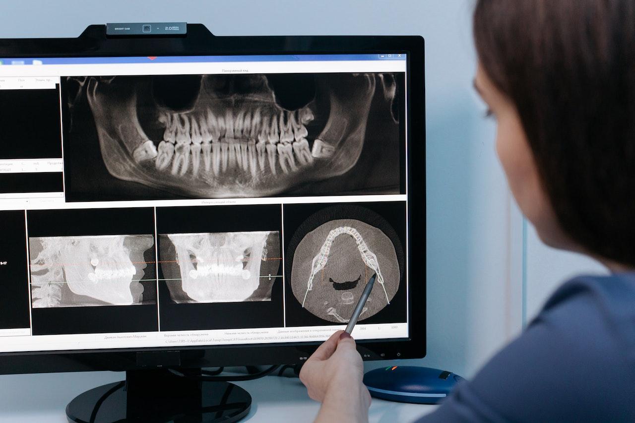 Identifying Urgent Dental Situations For Emergency Care